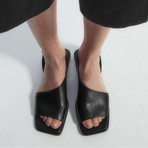 COS  LEATHER SLINGBACK SANDALS Size 42